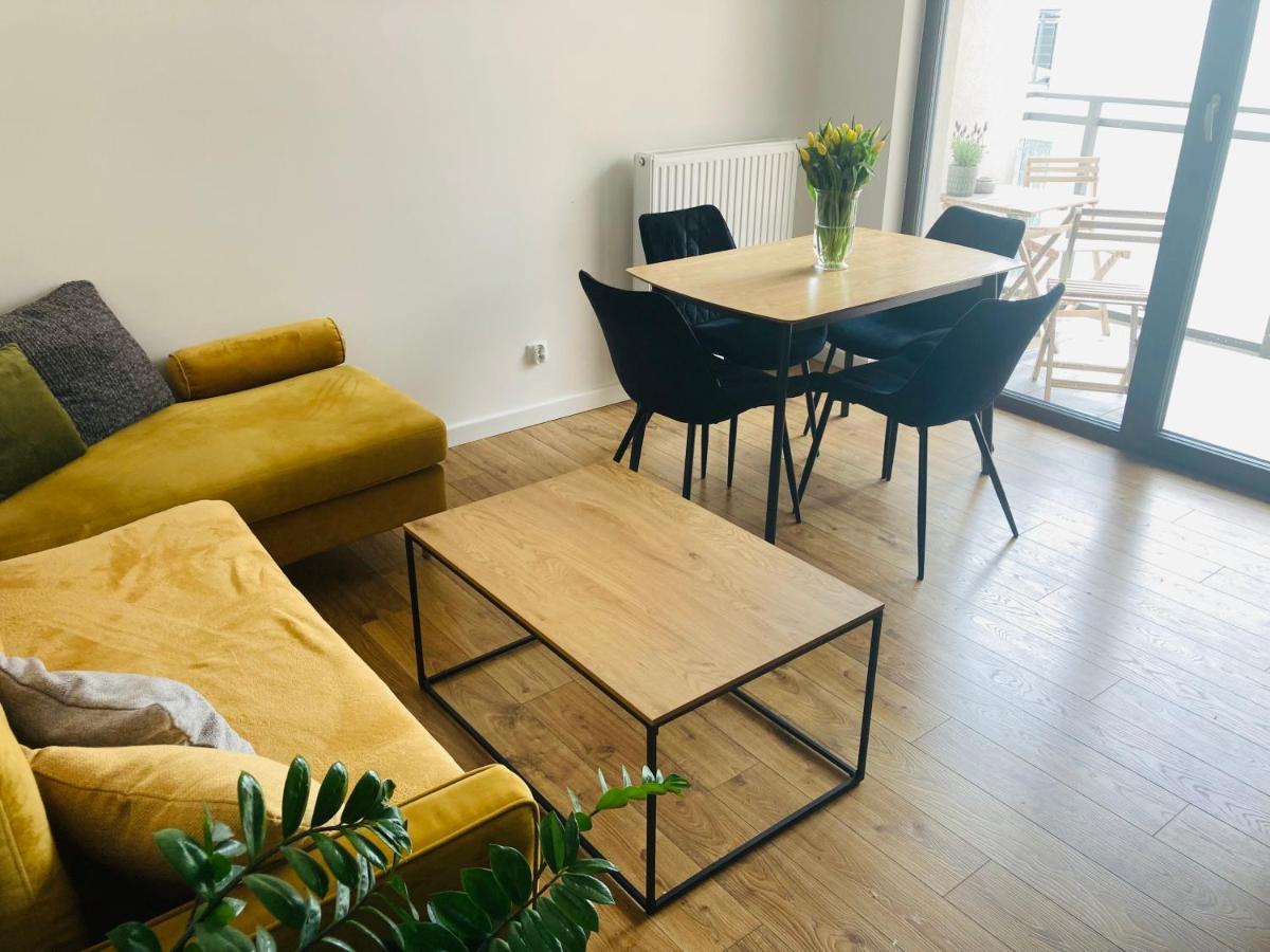 Garden Apartment Free Parking Place 그단스크 외부 사진